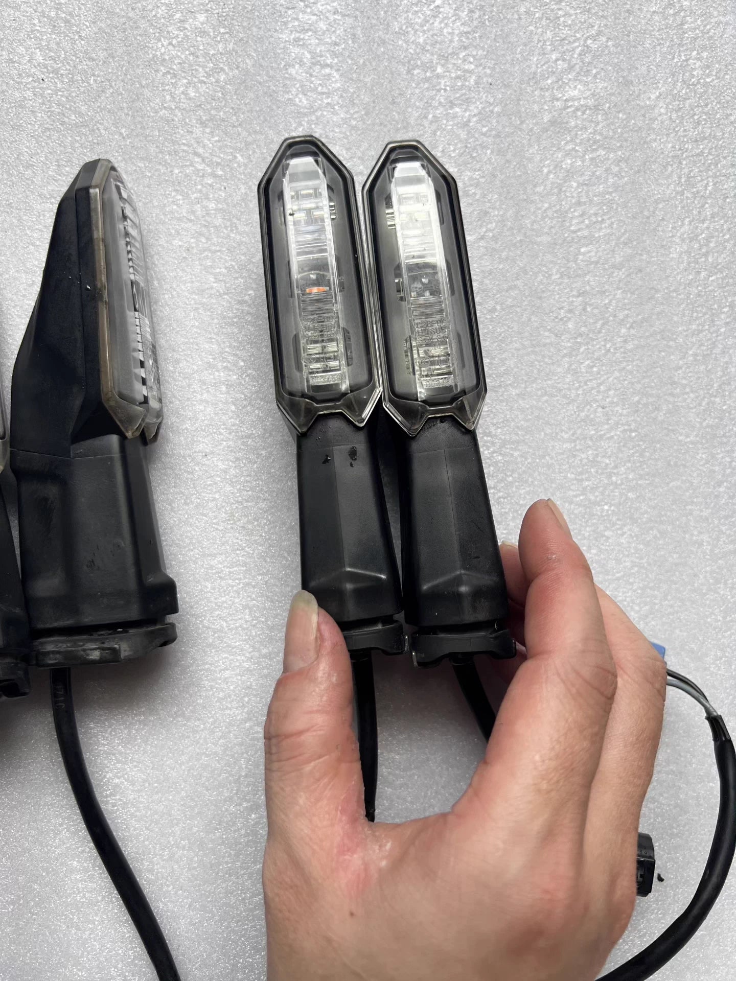 20-24 Kawasaki Ninja650/Z650 Turn Signal OEM A Set