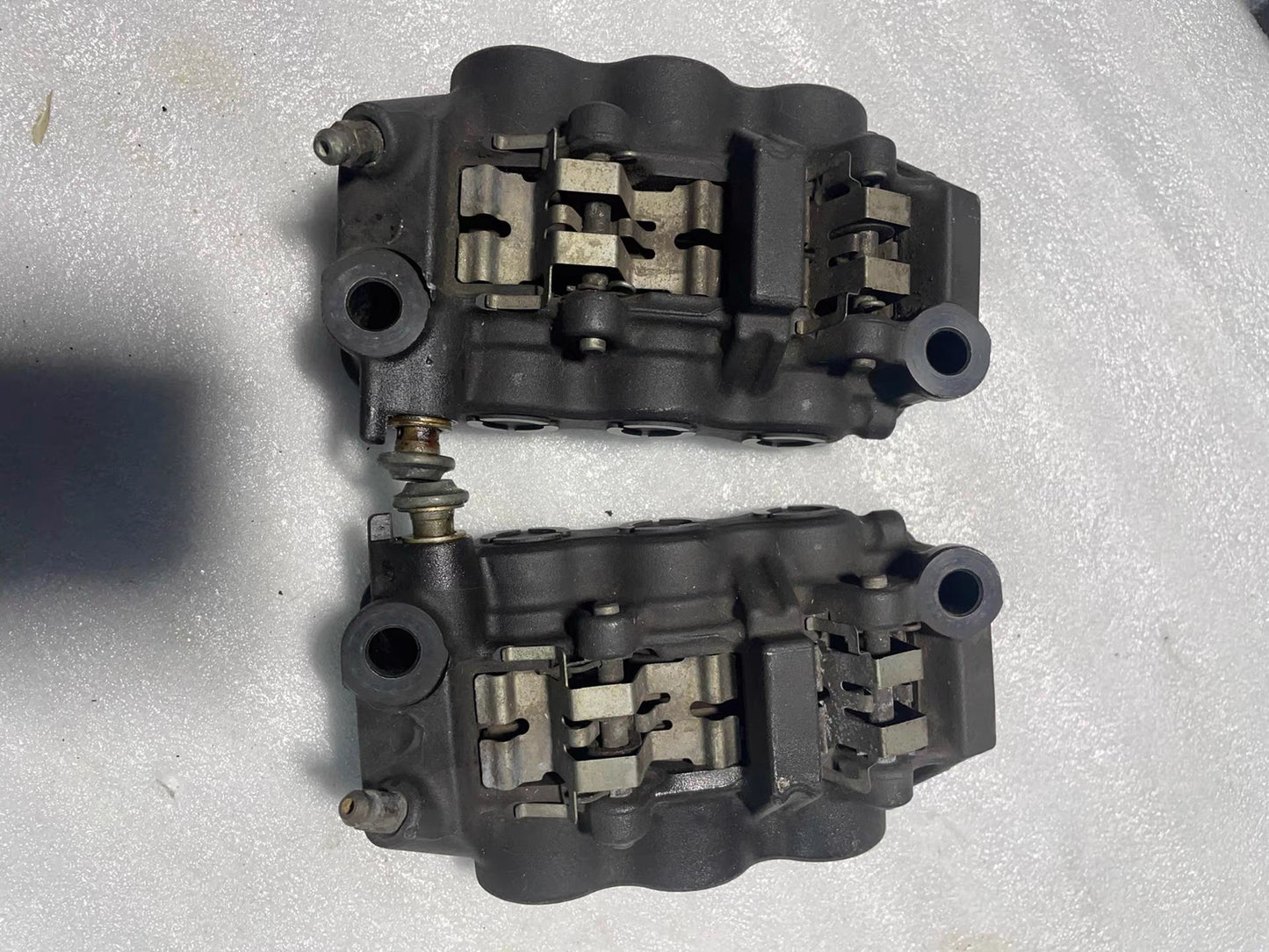 Front Brake Caliper Set - YAMAHA YZF-R1 (2007-2014) - 6-Piston Radial Mount | OEM Pair