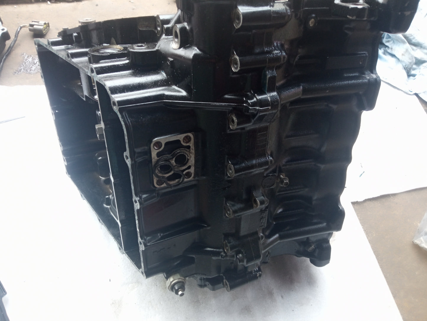 08-10 Kawasaki ZX10R Crankcase Case Engine Block