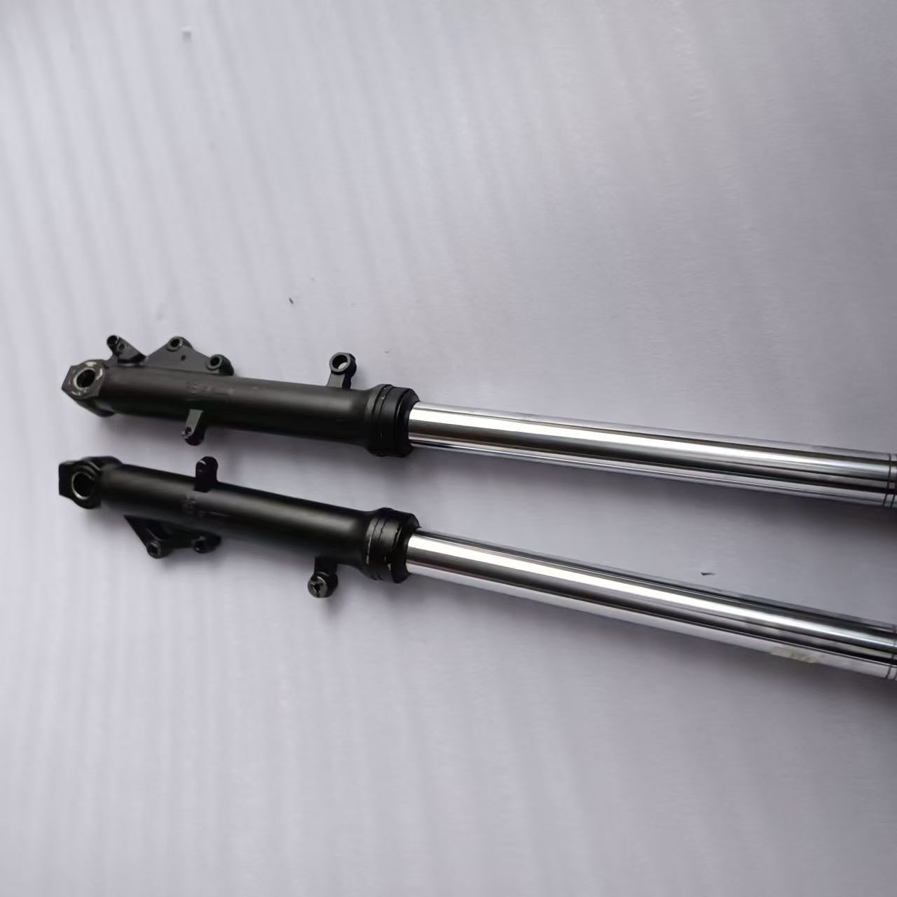 17-23 KAWASAKI Z650 NINJA650 Front Fork A Pair 44071-1203-32A 44071-1201-32A