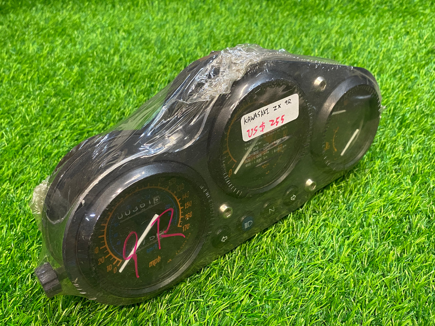 94 -97 KAWASAKI NINJA ZX9R Meters Gauge Cluster Speedometer Tachometer OEM