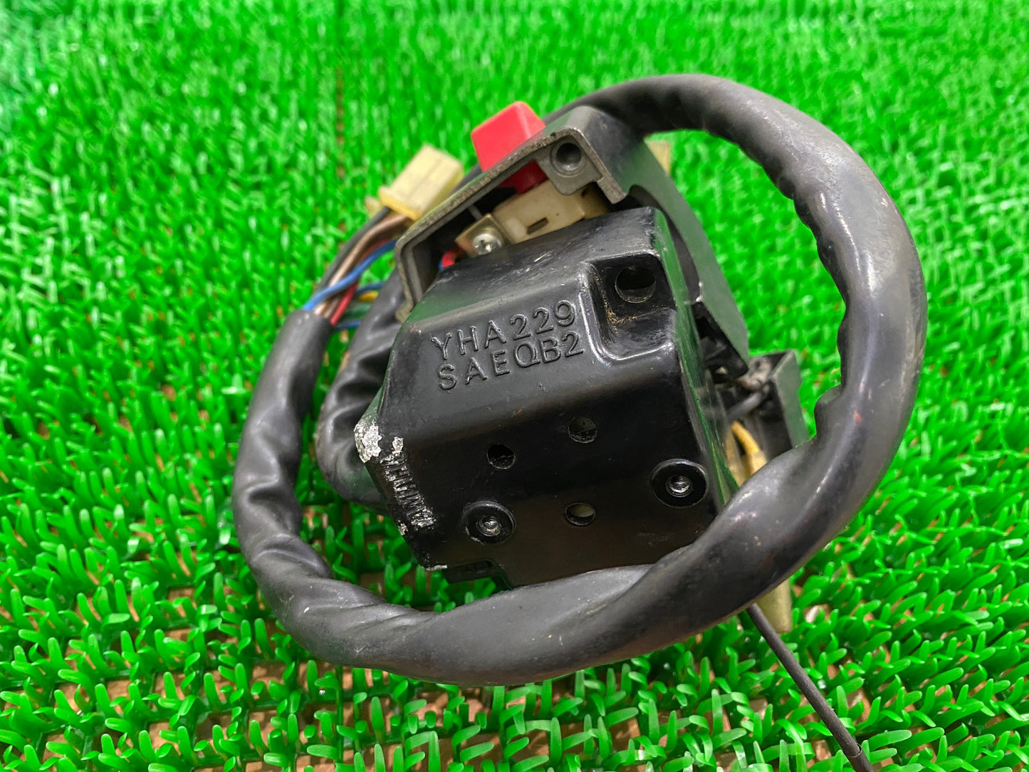 85-07 YAMAHA VMAX1200 Left Switch Handle YHA229 SAEQB2 1FK-83973-11-00