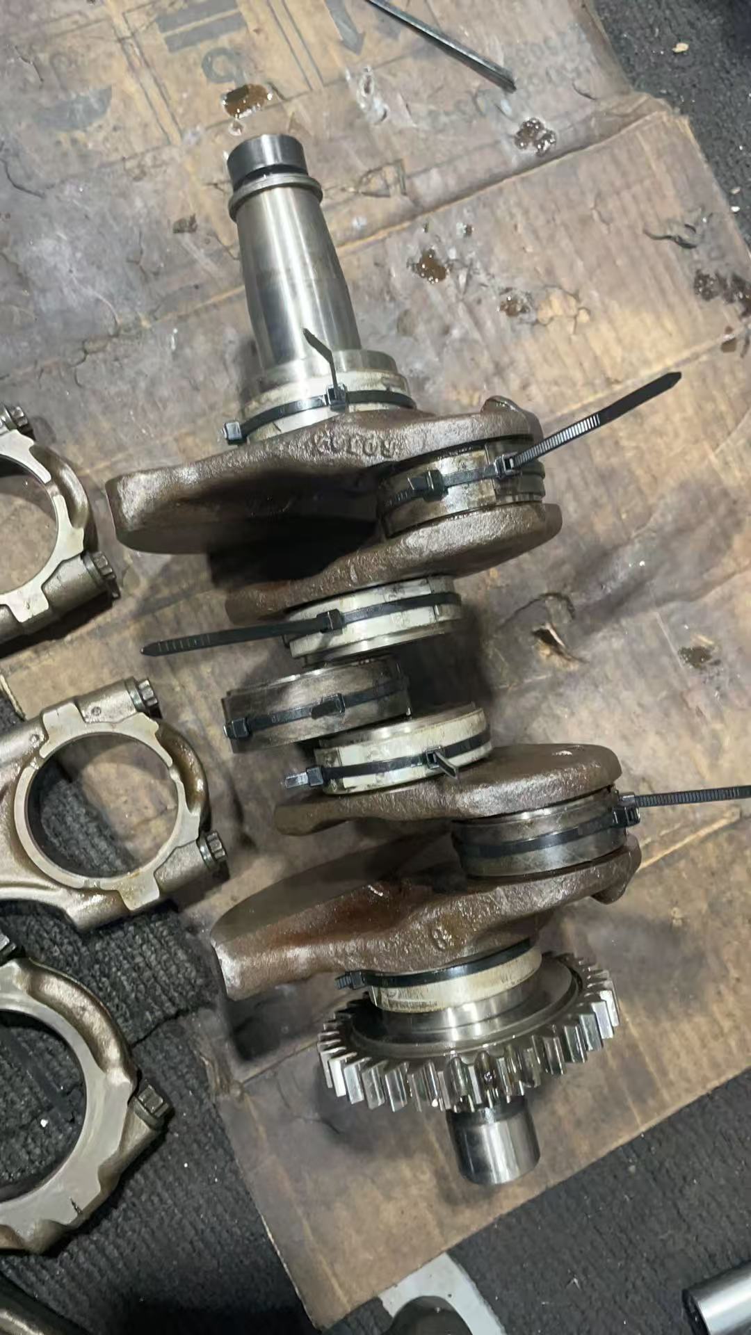 Used OEM BMW F800 Crankshaft + Rods + Balance Shaft 2006-2018 | Bottom-End Core