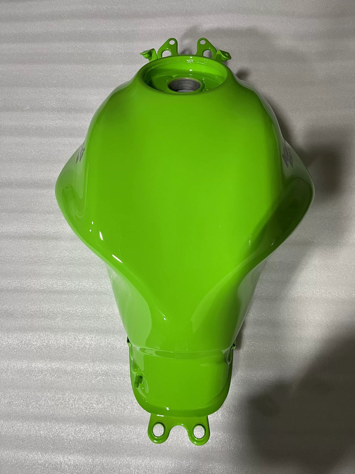 Kawasaki Ninja 650 2017-2025 Fuel Tank Used OEM Repainted Green 51091-5252-777 – full view