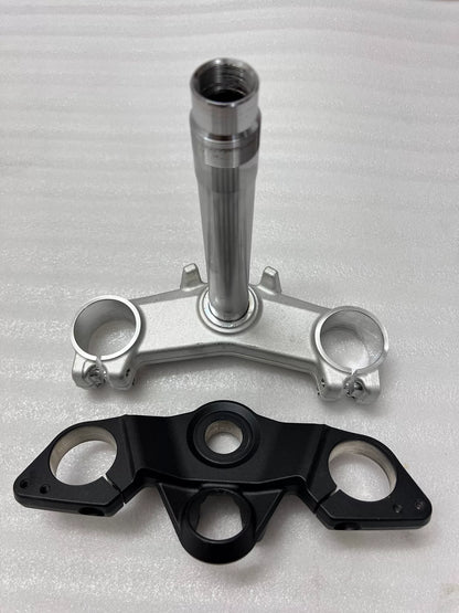 Kawasaki Ninja 1000SX Z1000SX Triple Clamp Set Lower Upper Fork Yoke OEM Used 2017–2025