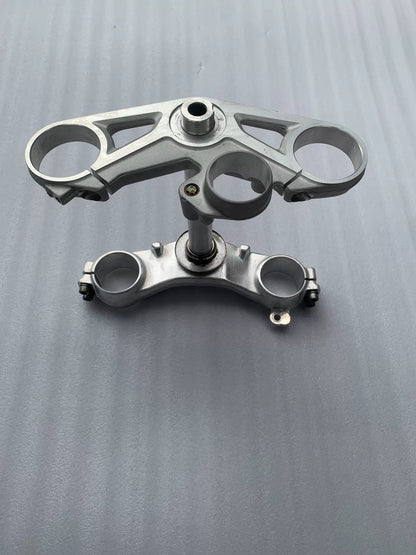 BMW S1000RR 2009-2011 Triple Clamp OEM Used – full assembly overview