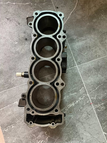 Kawasaki Z900 engine middle cylinder block, front angle view showing casting detail and cooling fins