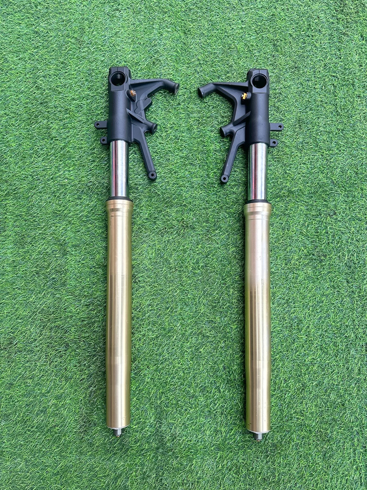Kawasaki ZX14R 2008-2013 Front Fork Tubes OEM Pair Used – full length overview