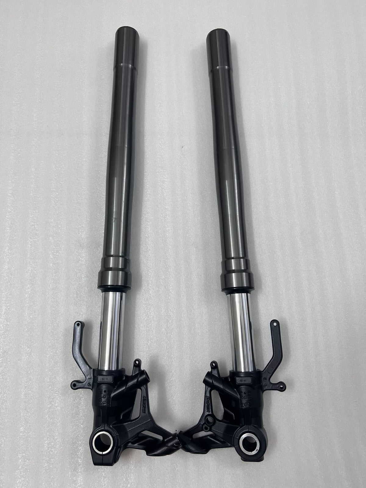 Kawasaki Ninja 1000 SX 2020-2025 front fork pair, full length front view showing chrome tubes and lower legs