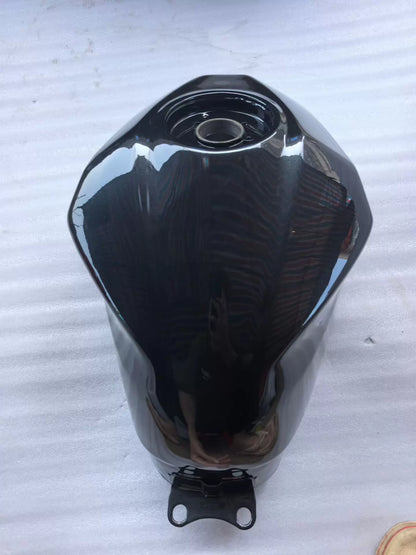 Kawasaki Ninja 400 Gas Tank OEM – filler neck and cap seat close-up
