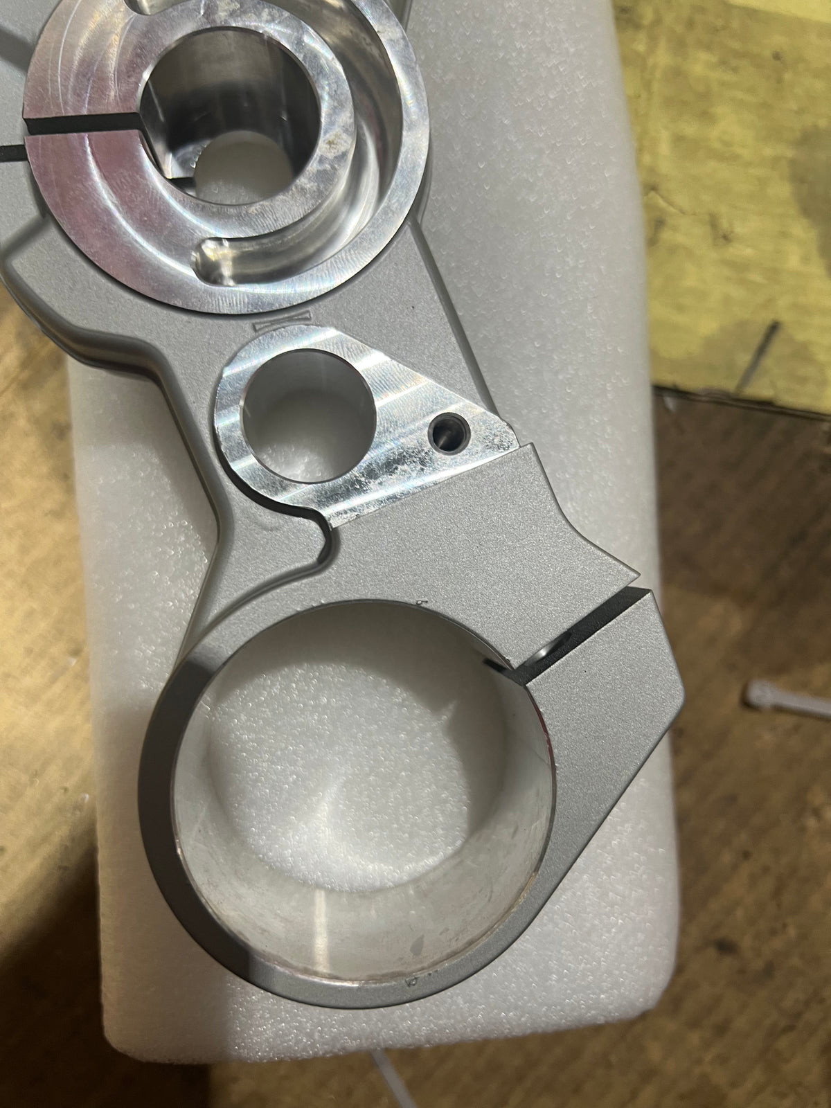 BMW F800GS triple clamp side profile view showing clamp thickness and stem detail
