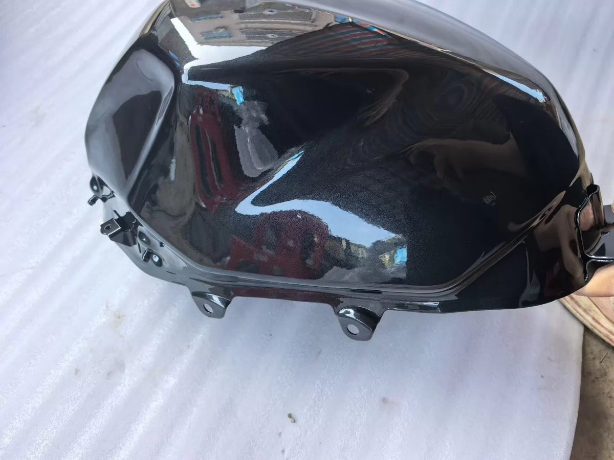 Kawasaki Ninja 400 Fuel Tank OEM – tank unit only, no petcock or pump included