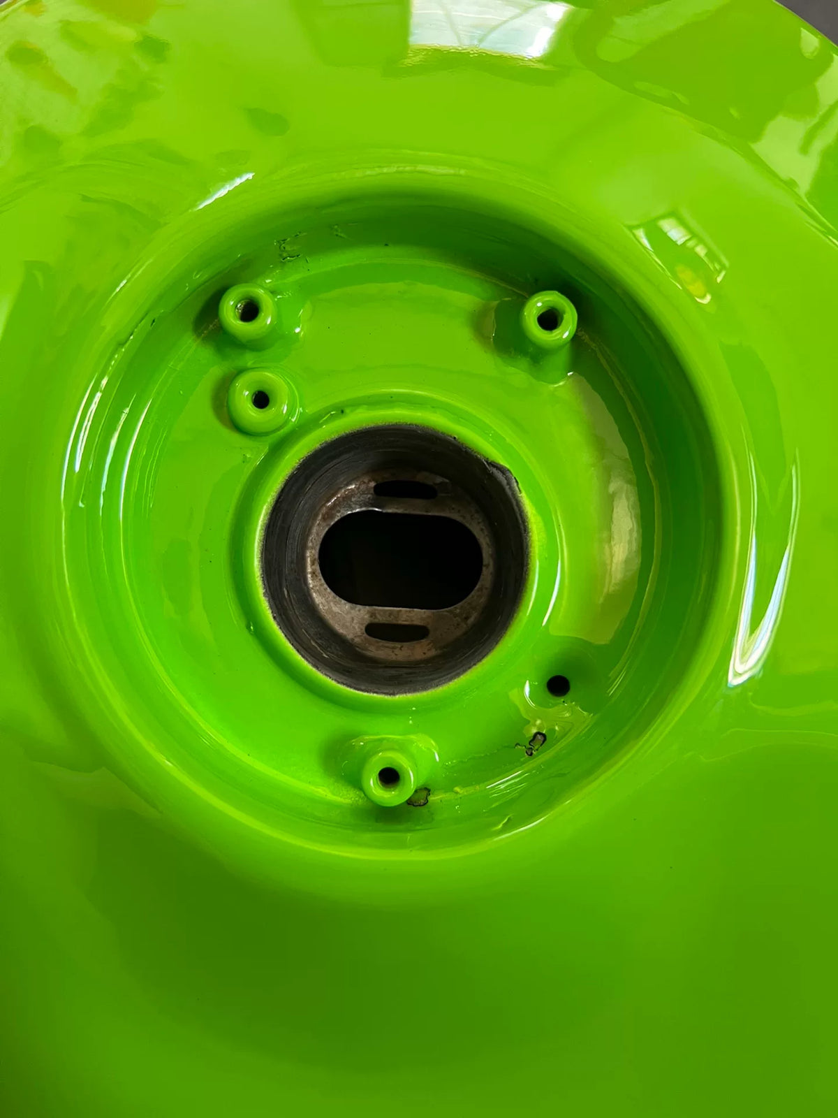 Kawasaki ZX-6R 2021-2024 Fuel Tank – mounting flange and filler neck fitment reference