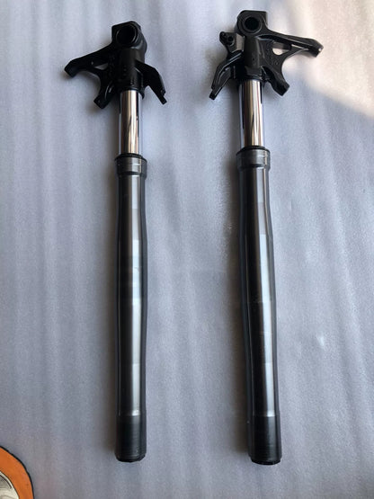 Ducati Panigale 959 Front Fork Legs – lower leg axle clamp and mounting point