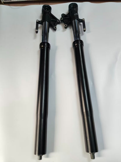 Right fork damper assembly black Versys 1000, close-up of lower leg casting and brake caliper mount