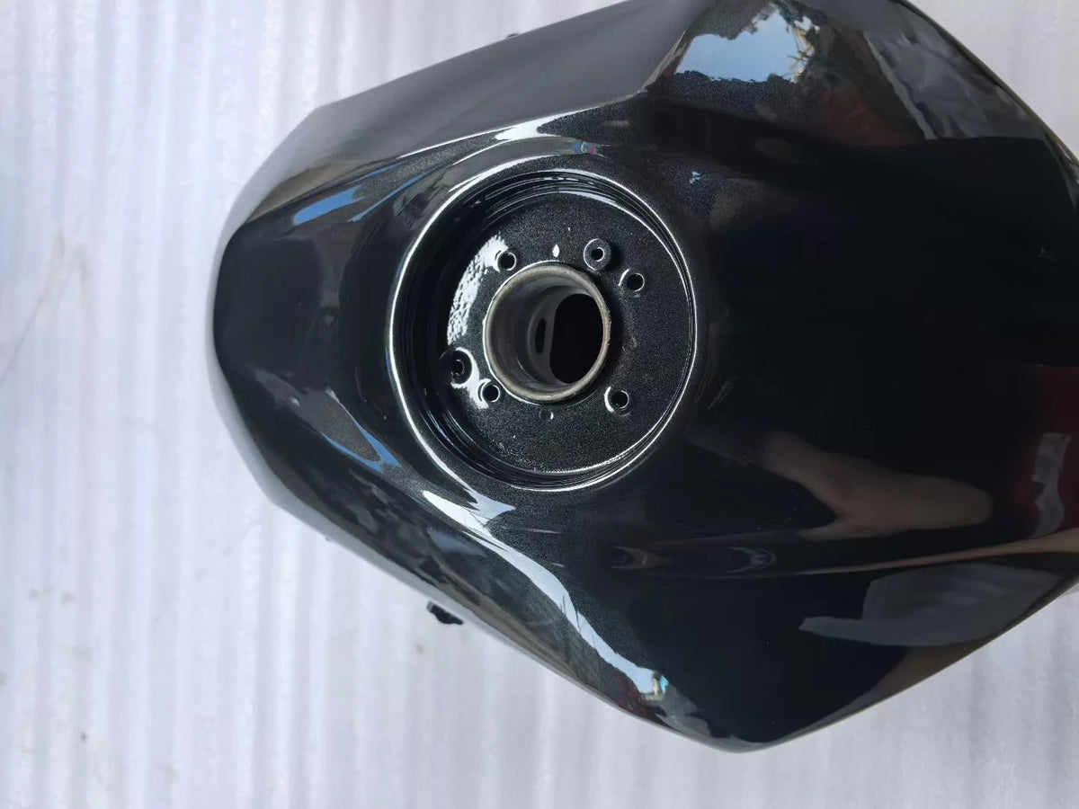 Kawasaki Ninja 400 Fuel Tank – mounting tabs and frame bracket fitment view
