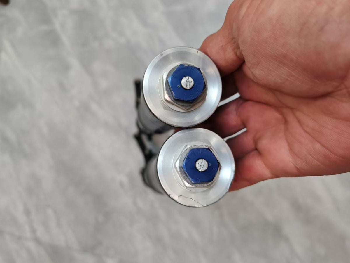 Pair of Honda CBR 600RR fork legs side by side comparison, right and left showing overall condition