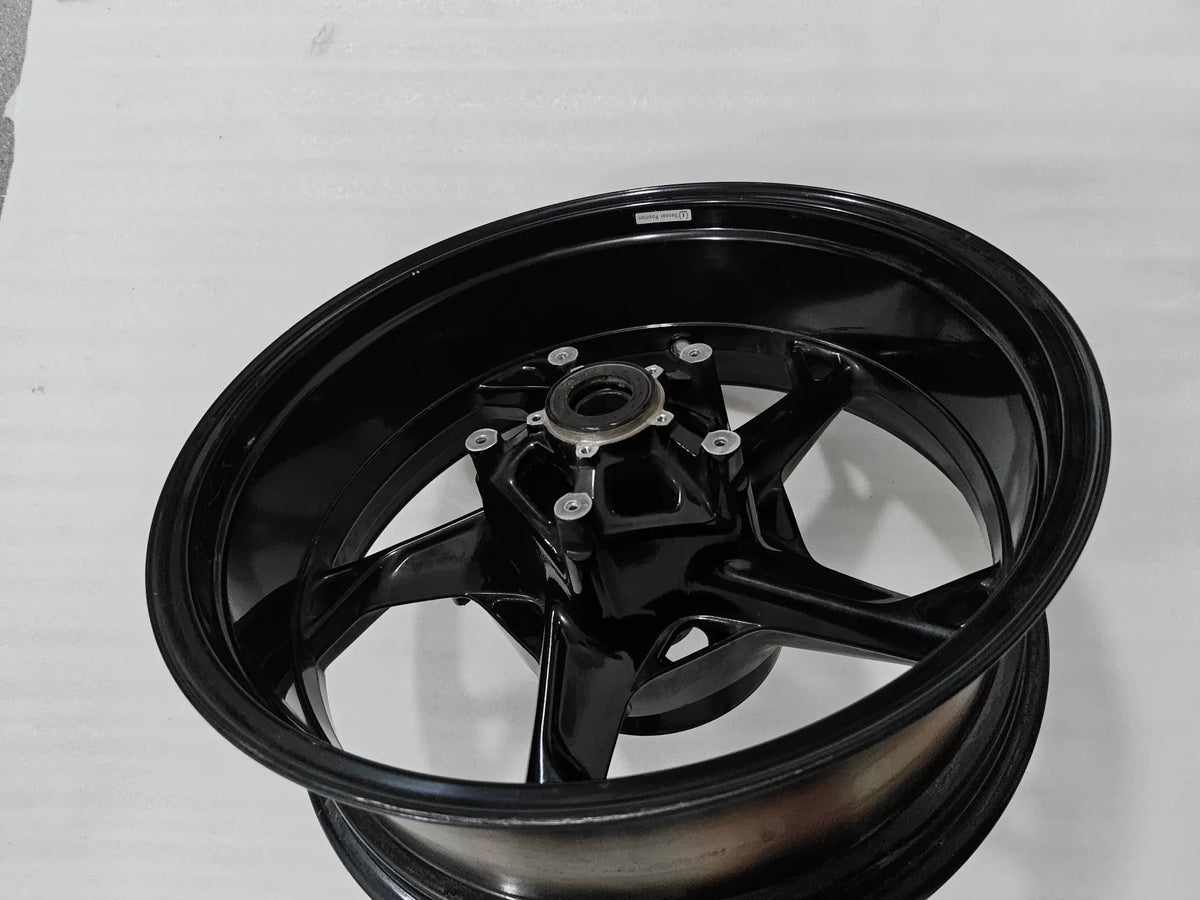 BMW S1000RR 2018-2023 Rear Rim – axle hub and sprocket carrier mount