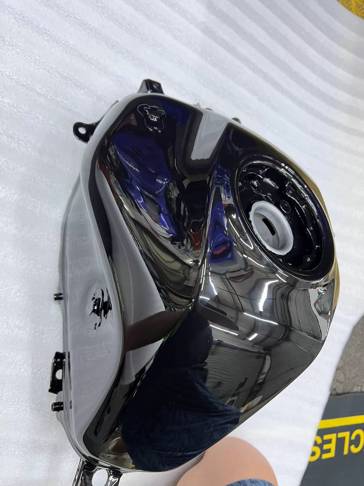KTM 390 Duke Fuel Tank Used OEM – surface condition and paint detail