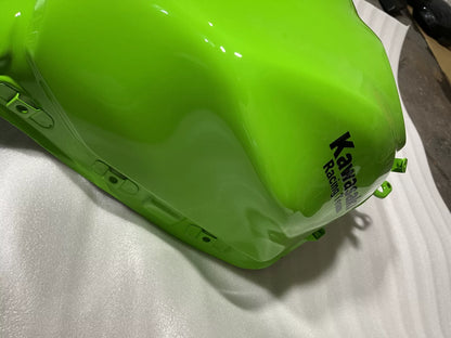 Kawasaki Ninja 650 Fuel Tank OEM – repainted green finish close-up detail