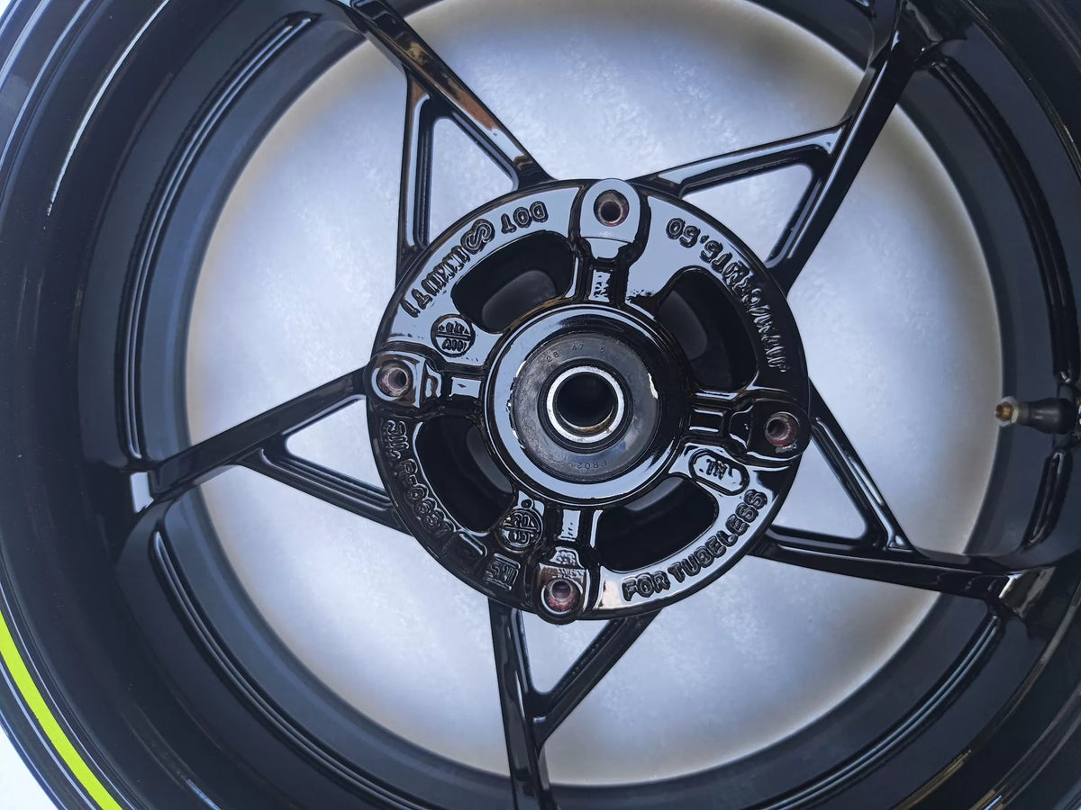 Kawasaki Z900 Front Rear Wheel Rim Pair OEM – both rims included, no tires or hardware