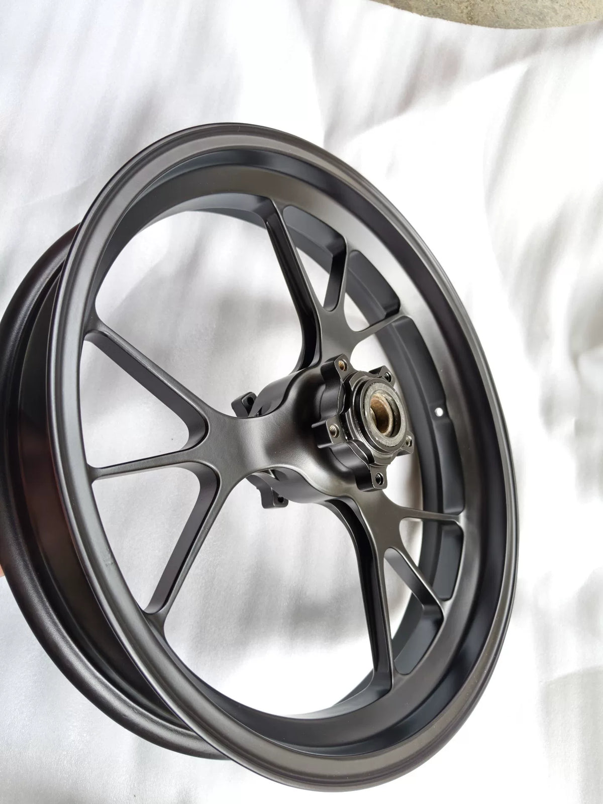 Used OEM Ducati Panigale V4 V2 Streetfighter Front Wheel OEM 50122341AA – Repain — Photo 7 of 8