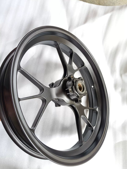 Used OEM Ducati Panigale V4 V2 Streetfighter Front Wheel OEM 50122341AA – Repain — Photo 7 of 8