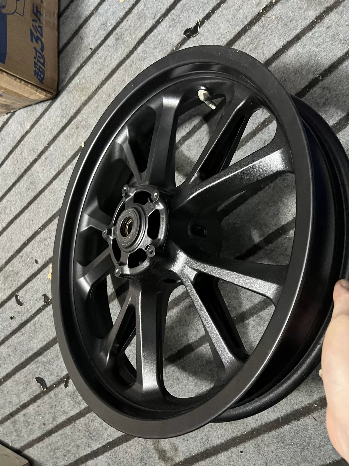 Honda GL1800 Gold Wing front wheel axle mounting area – fitment reference view