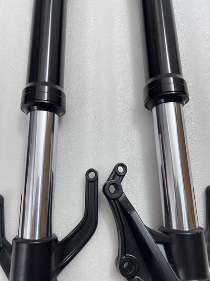 Yamaha YZF-R3 front fork assembly, side angle view showing slider and seal area