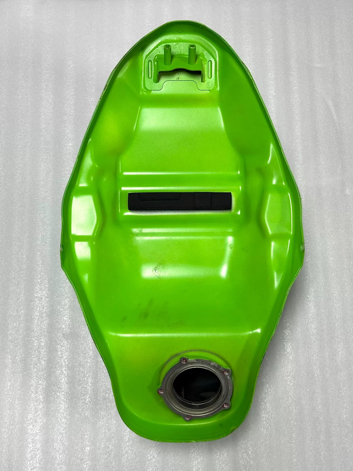 Used OEM Kawasaki ZX-4RR Fuel Tank OEM 51093-5280-777 – Lime Green 2023–2025 PN: — Photo 6 of 8