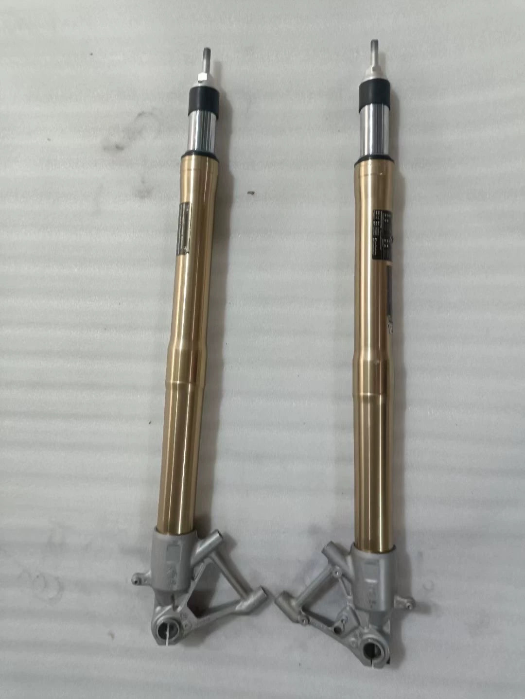 Used OEM BMW R1200RT Front Fork Tubes Pair OEM 2013–2018 | Oil Drained PN:314294 — Photo 6 of 9