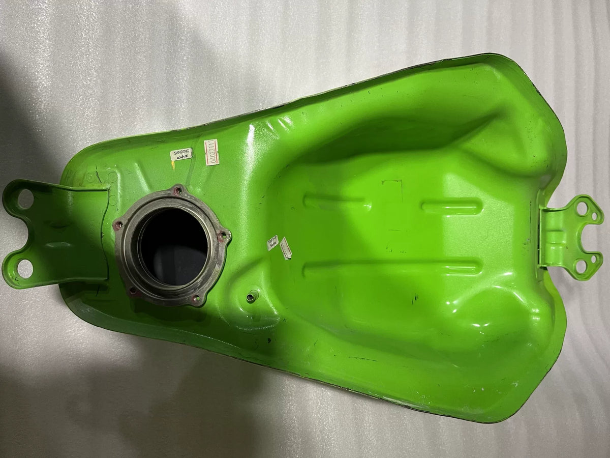 Kawasaki Ninja 650 Fuel Tank OEM – tank only, no petcock or cap included
