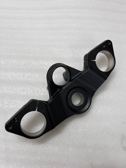 Kawasaki Ninja 1000SX Triple Clamp Set Used OEM – surface condition as pictured
