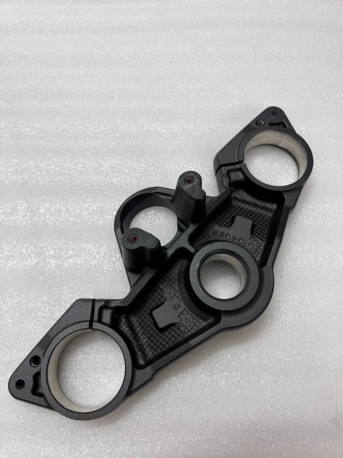 Used OEM Kawasaki Ninja 1000SX Triple Clamp Set OEM 44037-0169 – 2017–2025 PN:44 — Photo 7 of 9