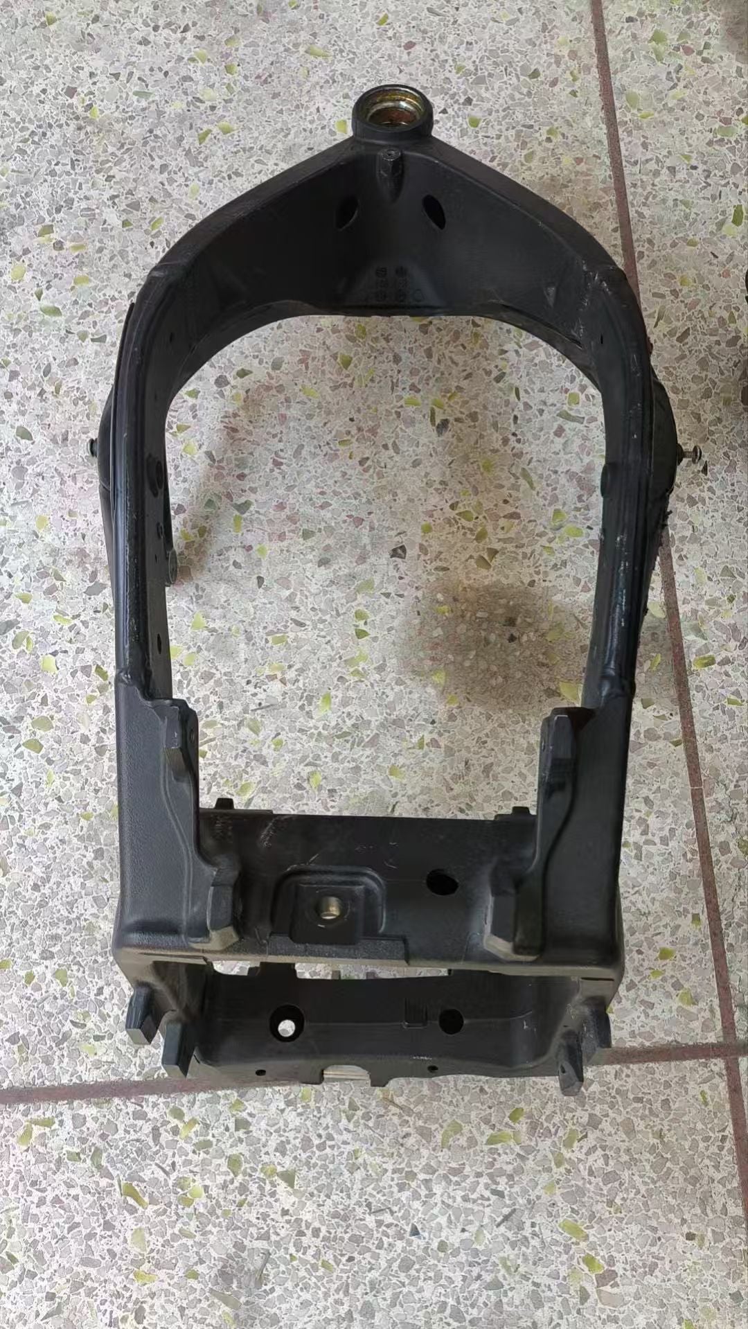 09-14 Yamaha YZF R1 YZFR1 Main Frame Chassis 14B2111000000