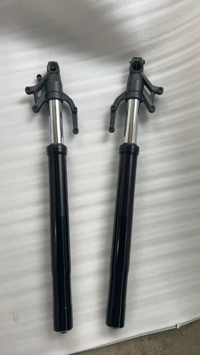 Kawasaki Z900 Front Fork Set 44071-1222/1223 – OEM, Oil Drained