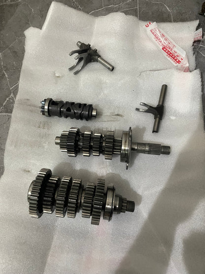 Used OEM Yamaha MT-09 FZ-09 Complete Gearbox Internals 2014-2020 | Builder Core
