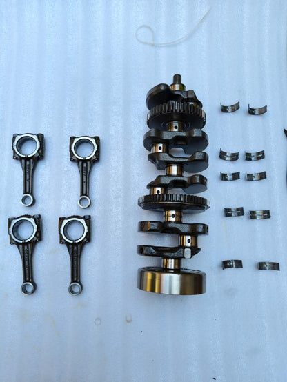 Kawasaki ZX-10R Crankshaft & Conrods OEM 13031-0956 – 20K km — Photo 1 of 11
