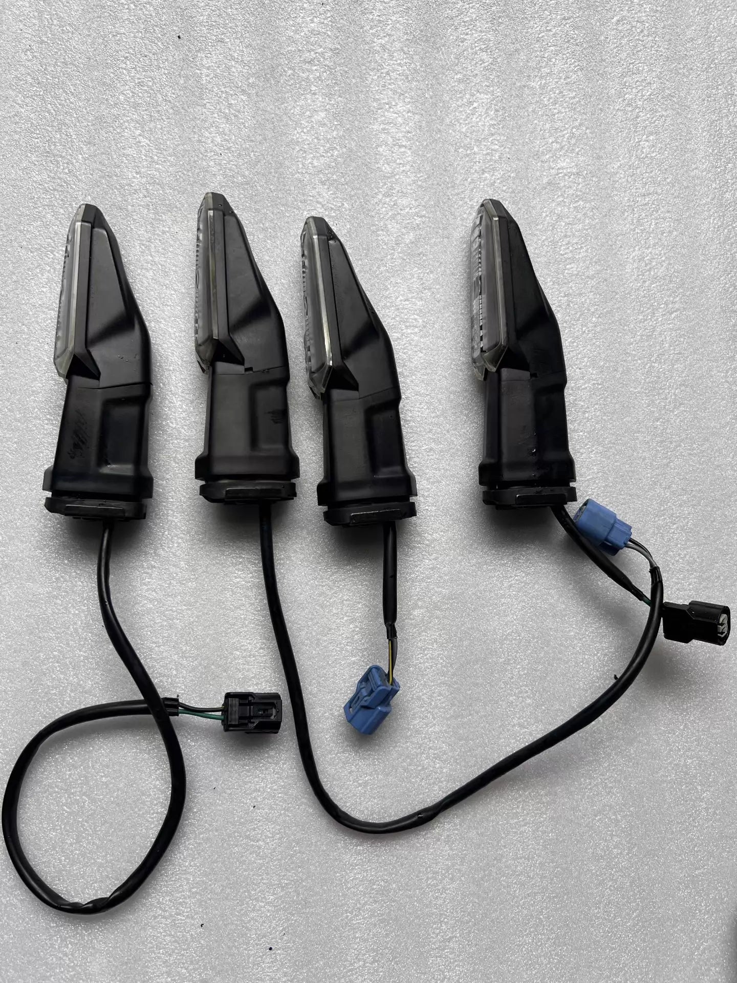 20-24 Kawasaki Ninja650/Z650 Turn Signal OEM A Set