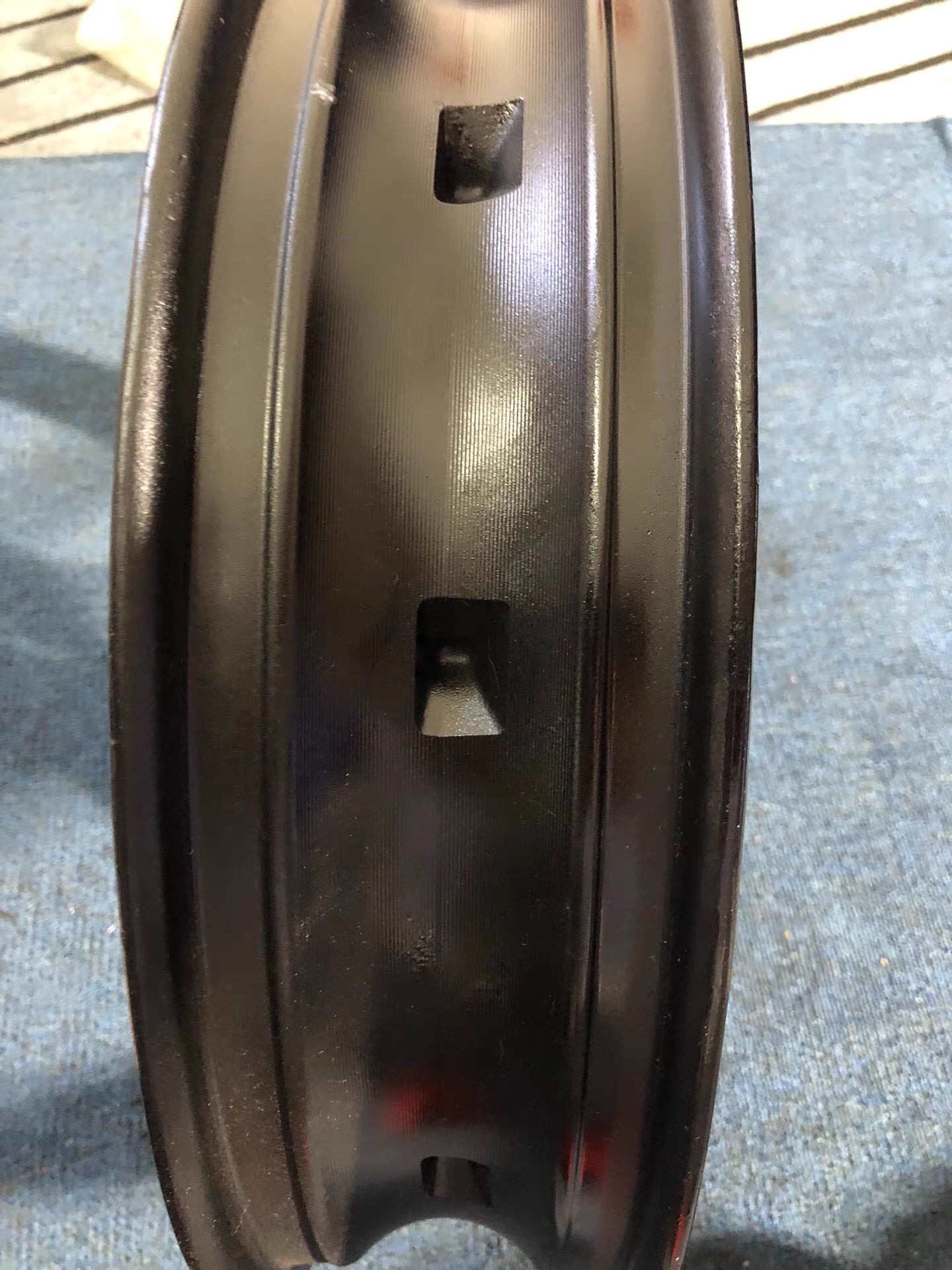 Front Wheel Rim - YAMAHA MT-09 / FZ-09 (2014-2020) | Professionally Refurbished Gloss Black OEM