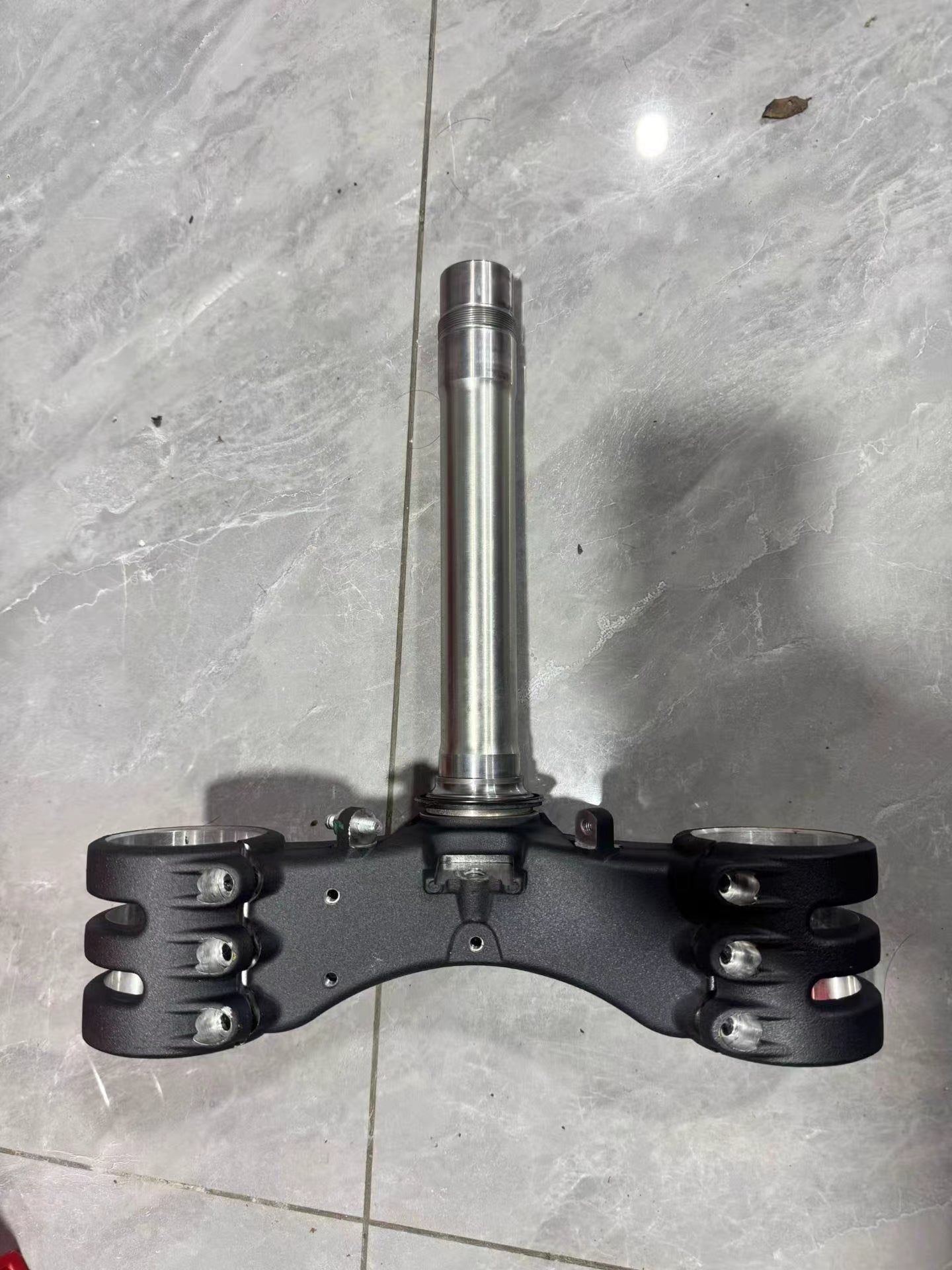 Lower Triple Tree Clamp - DUCATI Panigale V4 / Streetfighter V4 (2018-2024) | Mint OEM