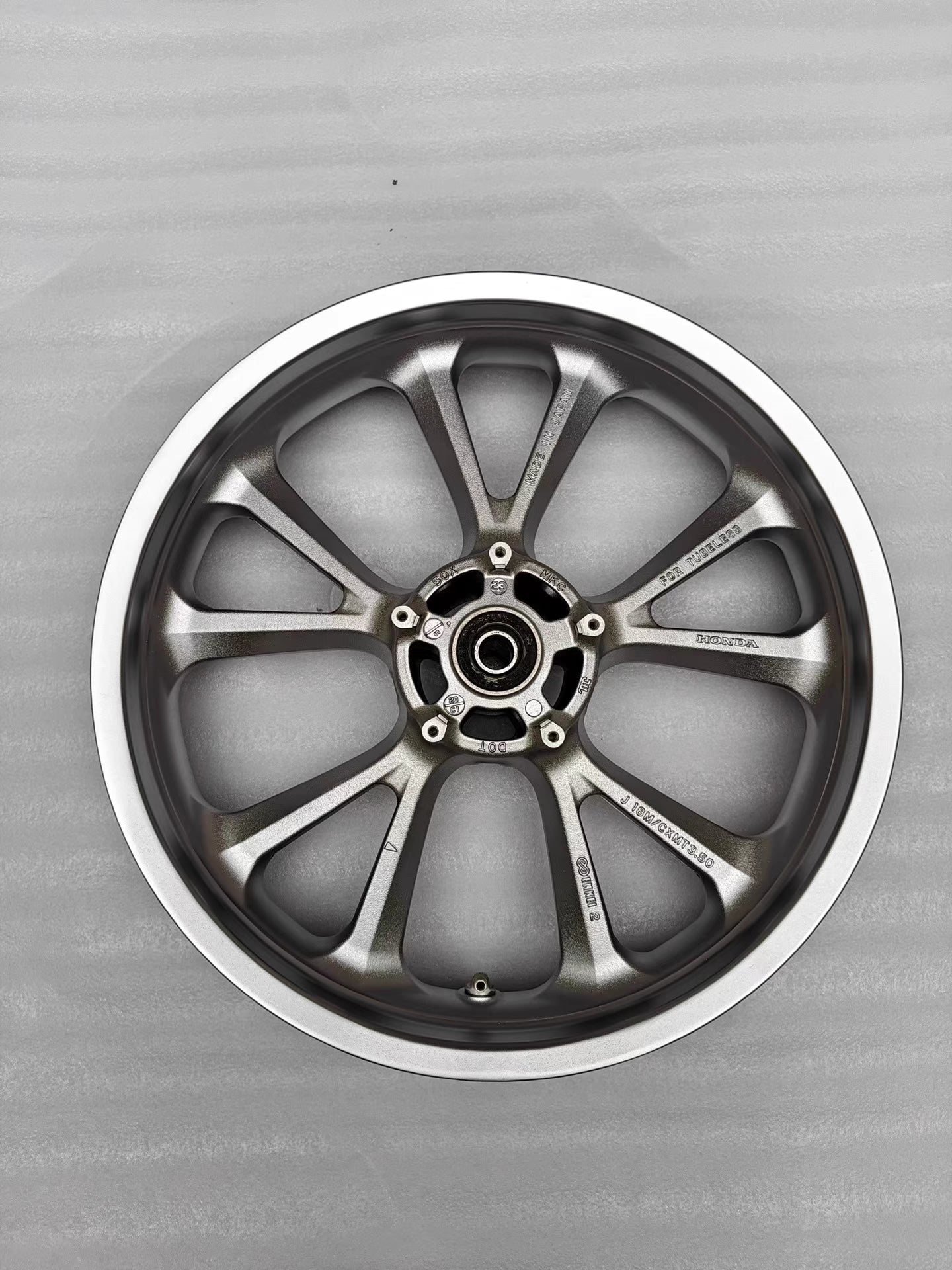 Front Wheel Rim - HONDA Goldwing GL1800 (2018-2026) | Professionally Refurbished OEM