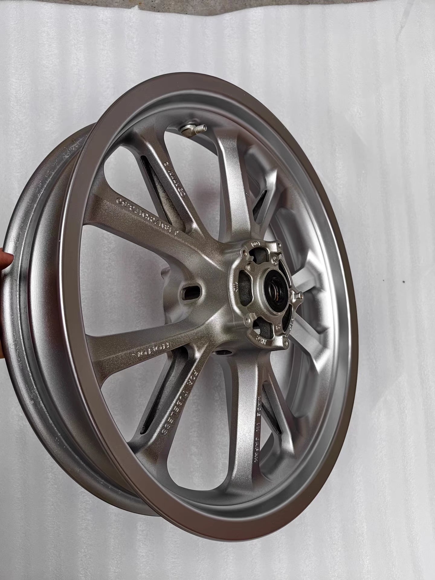 Front Wheel Rim - HONDA Goldwing GL1800 (2018-2026) | Professionally Refurbished OEM