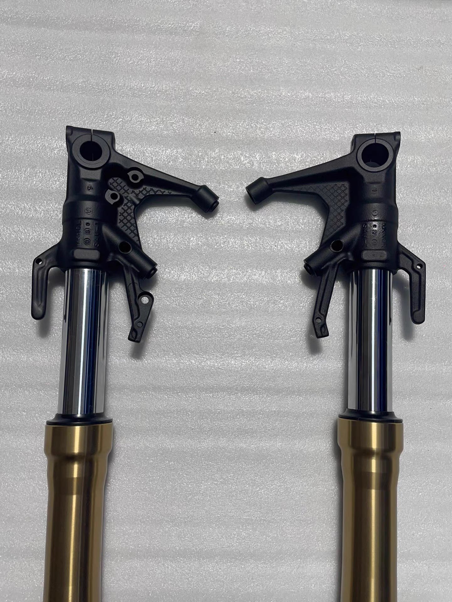 Front Fork Suspension Pair - HONDA CB650R (2019-2023) - Gold Inverted Forks | OEM 51400-MKN-D51