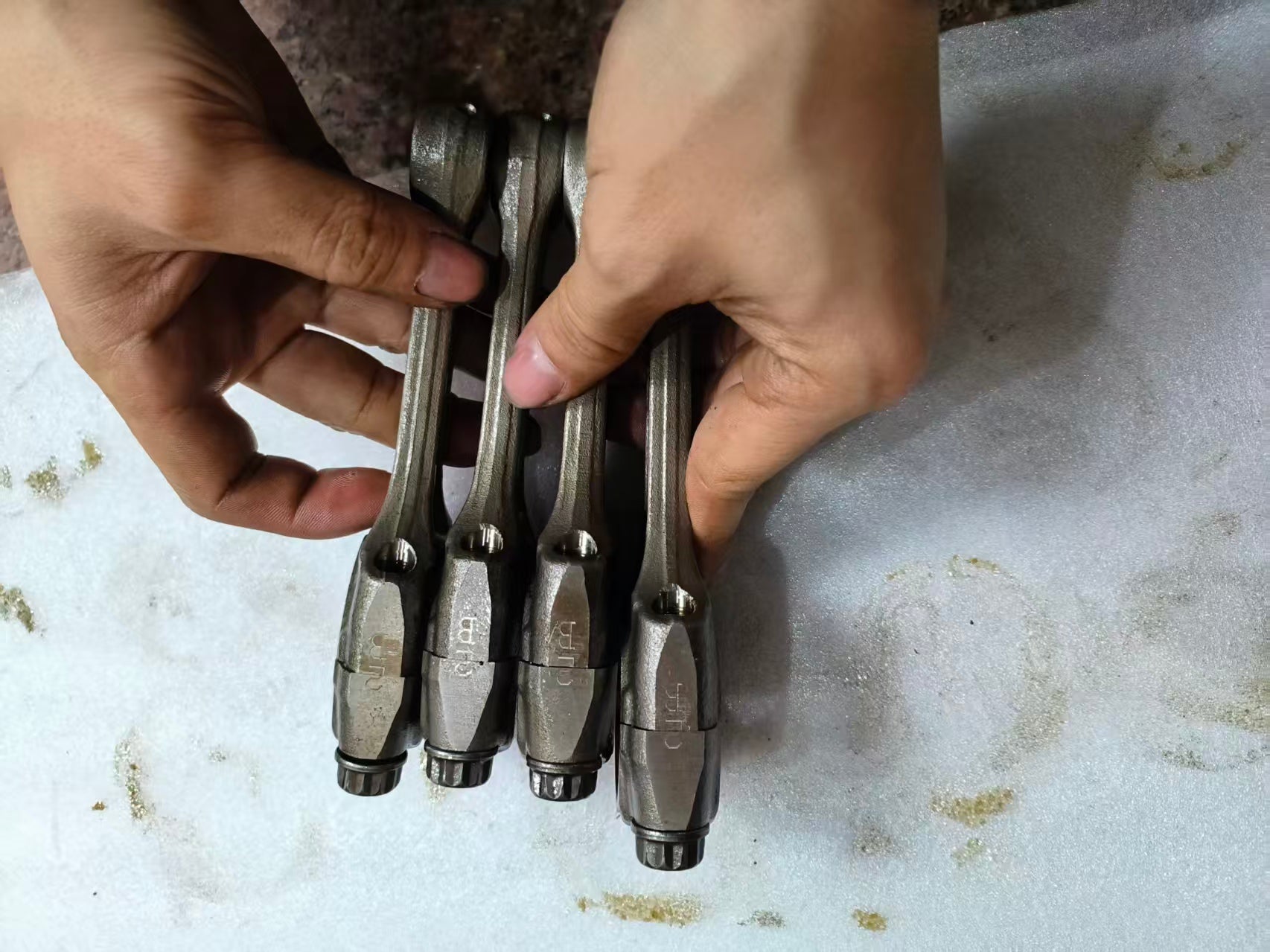 Suzuki GSXR 1000 Connecting Rods and Bearings OEM