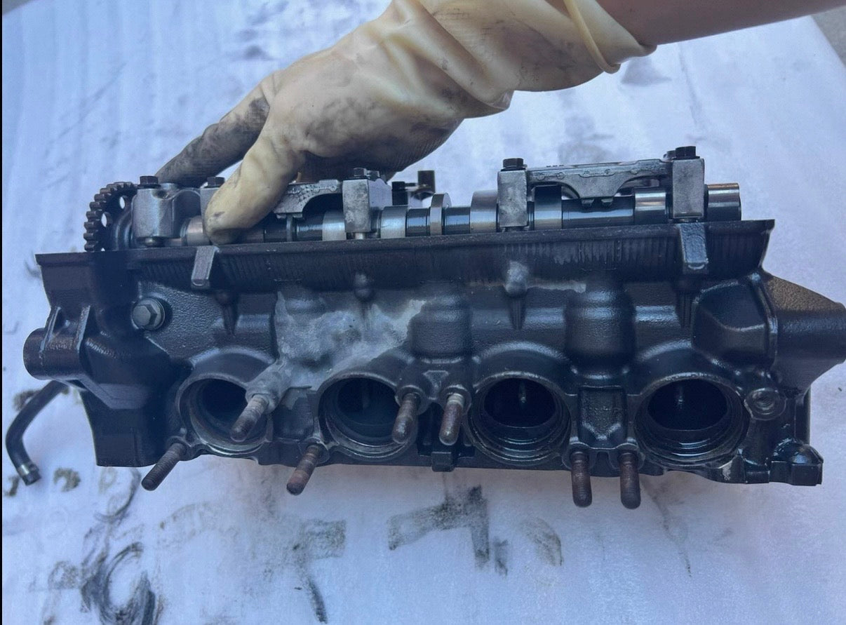 06-18 Yamaha YZF-R6 Cylinder Head Valves and Camshafts