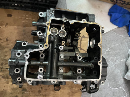 Used OEM Yamaha YZF-R6 Crankcase Assembly OEM 2C0151000800 – Straight & Crack-Fr — Photo 15 of 26