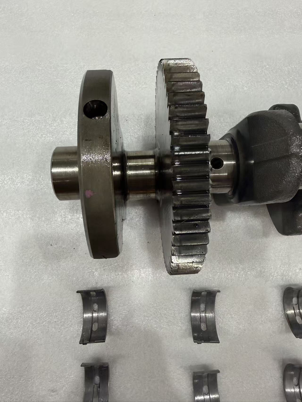 Yamaha YZF-R1 crankshaft OEM used – close-up of main journal surface