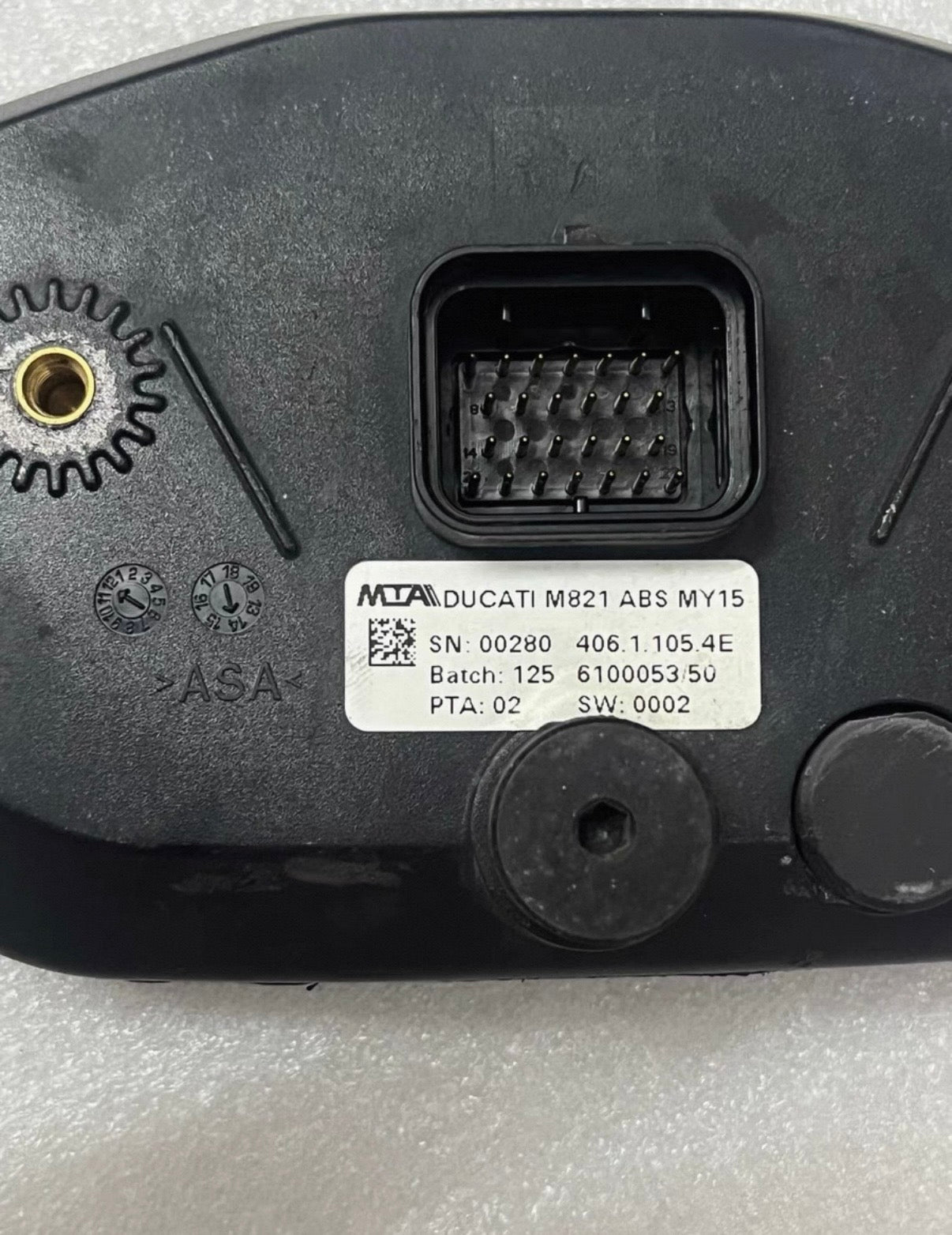 15-16 Ducati Monster 821 Speedometer 40611055G