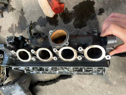 Used OEM Yamaha YZF-R6 Cylinder Head Assembly OEM 2C0111010100 – Used, ~12K Mile — Photo 8 of 23